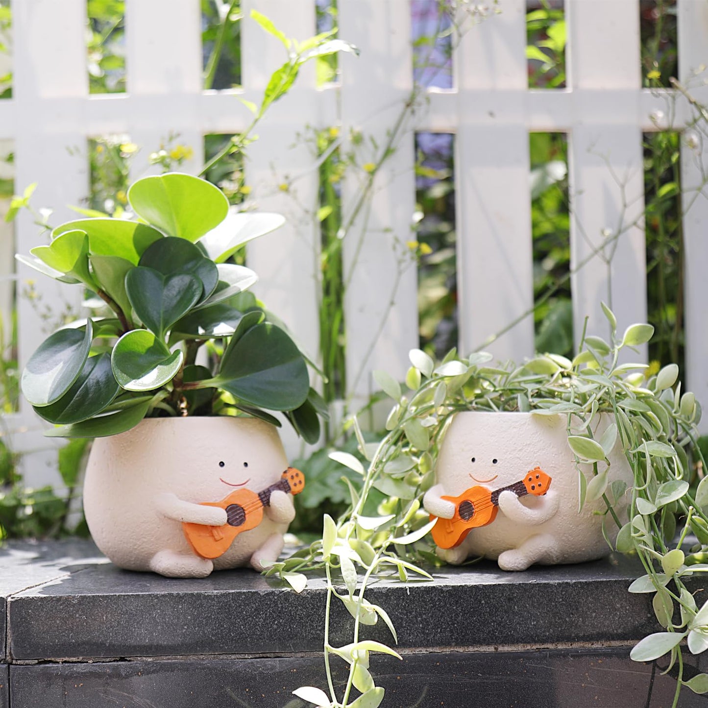 UMESONG Smily Face Planter Pot with Drainage Hole Cute Resin Head Planters for String of Pearls Plant Live Unique Guitar Succulent Pots for Indoor Outdoor Plants Gift IdeaI for Mother Christmas