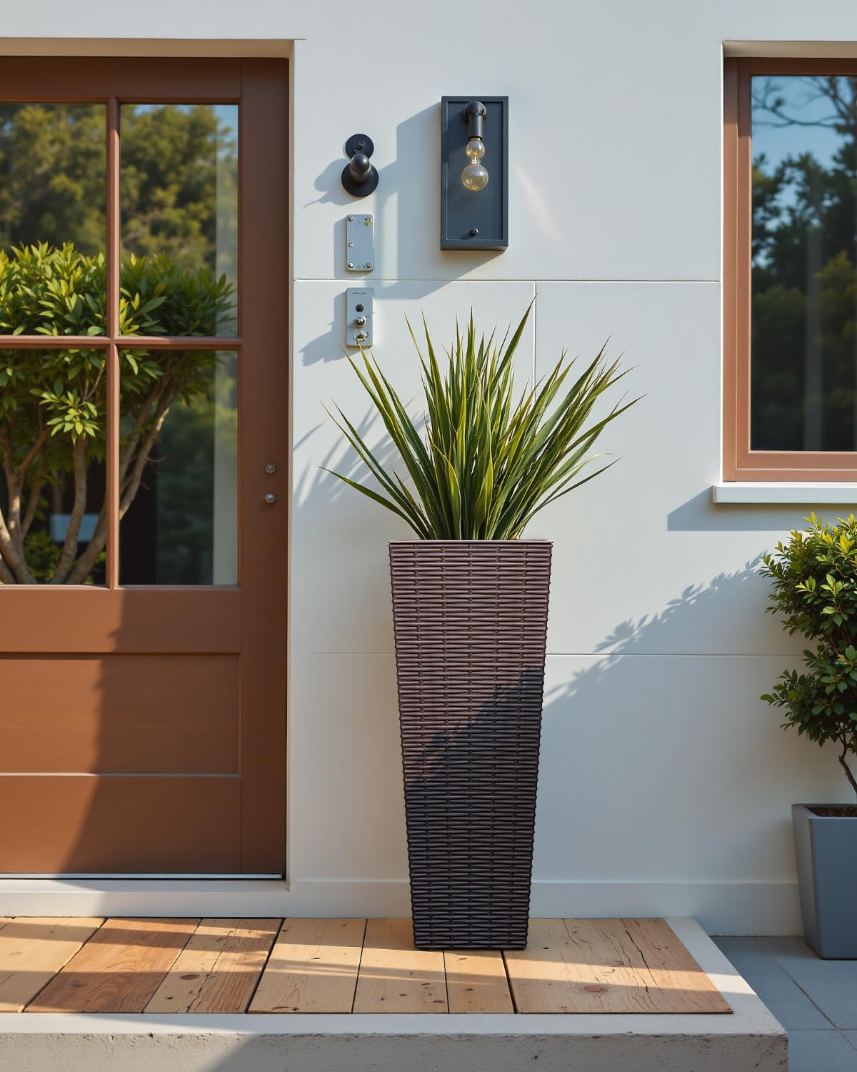 Acurax 24 Inch Tall Plastic Planters (Set of 2), Detachable Inner Pot & Drainage Holes, Outdoor Decorative Flower Pots for Large Plants, Trees, Patio, and Garden, Brown
