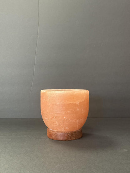 Rock Salt Wellness Bowl 4.92 in with Wooden Base with 4 Piece Balls