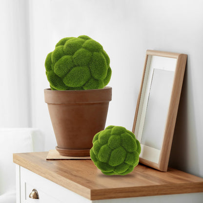 DOITOOL Green Moss Balls Decorative for Bowls - 4 Pcs Fake Moss Balls Faux Decorative Spheres for Bowl Fillers, Vase Filler, Wedding Decor, Table Arrangement, DIY Crafts (3.9" + 4.7")