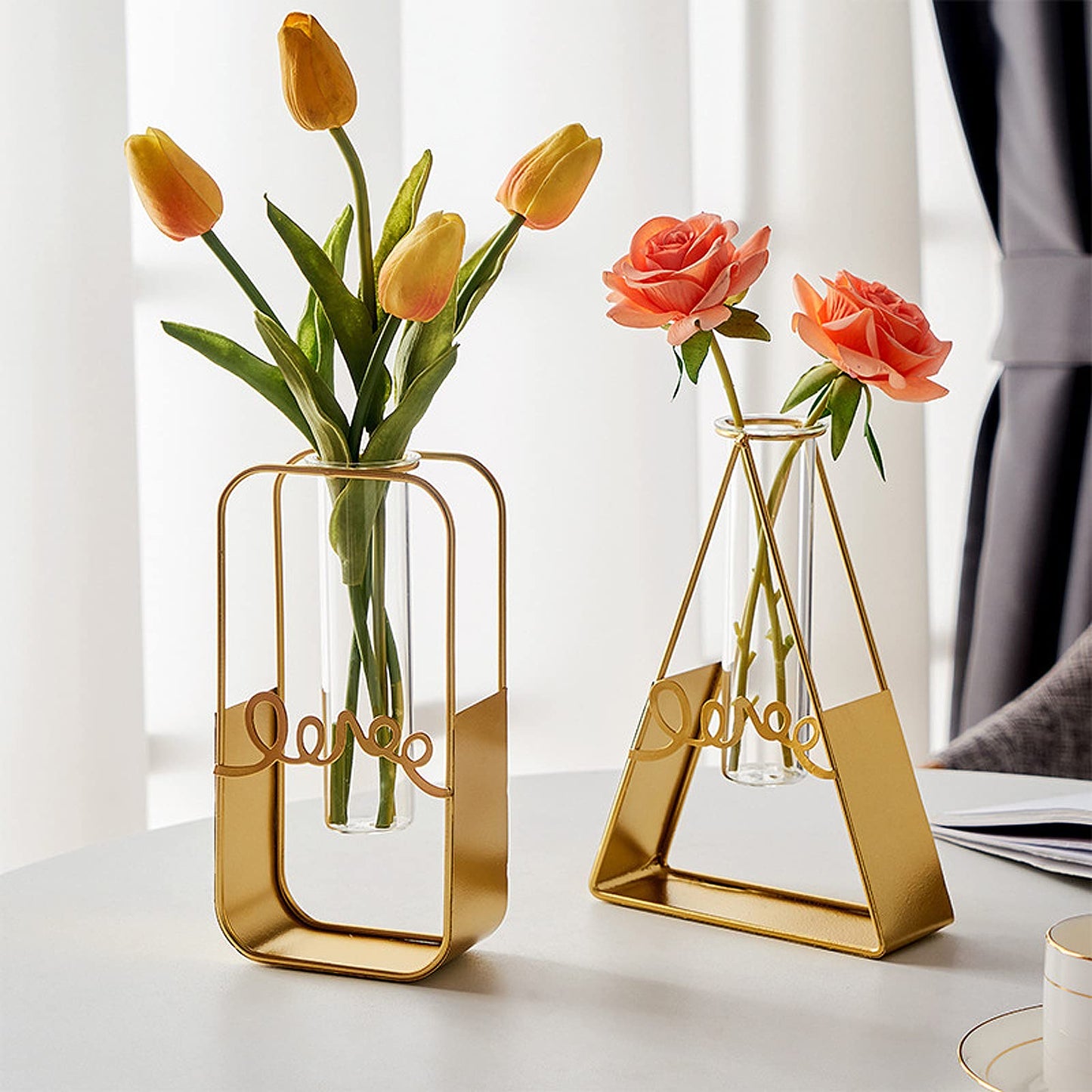 Glass Flower Vase with Metal Frame,Modern Creative Geometric Clear Vase for Flower Centerpieces Decorative,Desktop Hydroponics Vase Plant Terrarium for Home Office Decor (Gold Triangle)