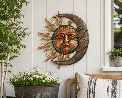 Glitzhome Metal Sun and Moon Wall Decor, Garden Yard Stake with Celestial Outdoor Sculpture Design, Bronze Copper Rustic Art for Patio Lawn Spring Landscape Decoration