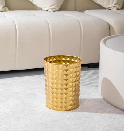 Venalys Small Round Metal Trash Can Wastebasket, Decorative Diamond Pattern Garbage Can Waste Paper Bin, Modern Farmhouse Round Trash Bin for Bathroom, Bedroom, Kitchen and Office (Gold)