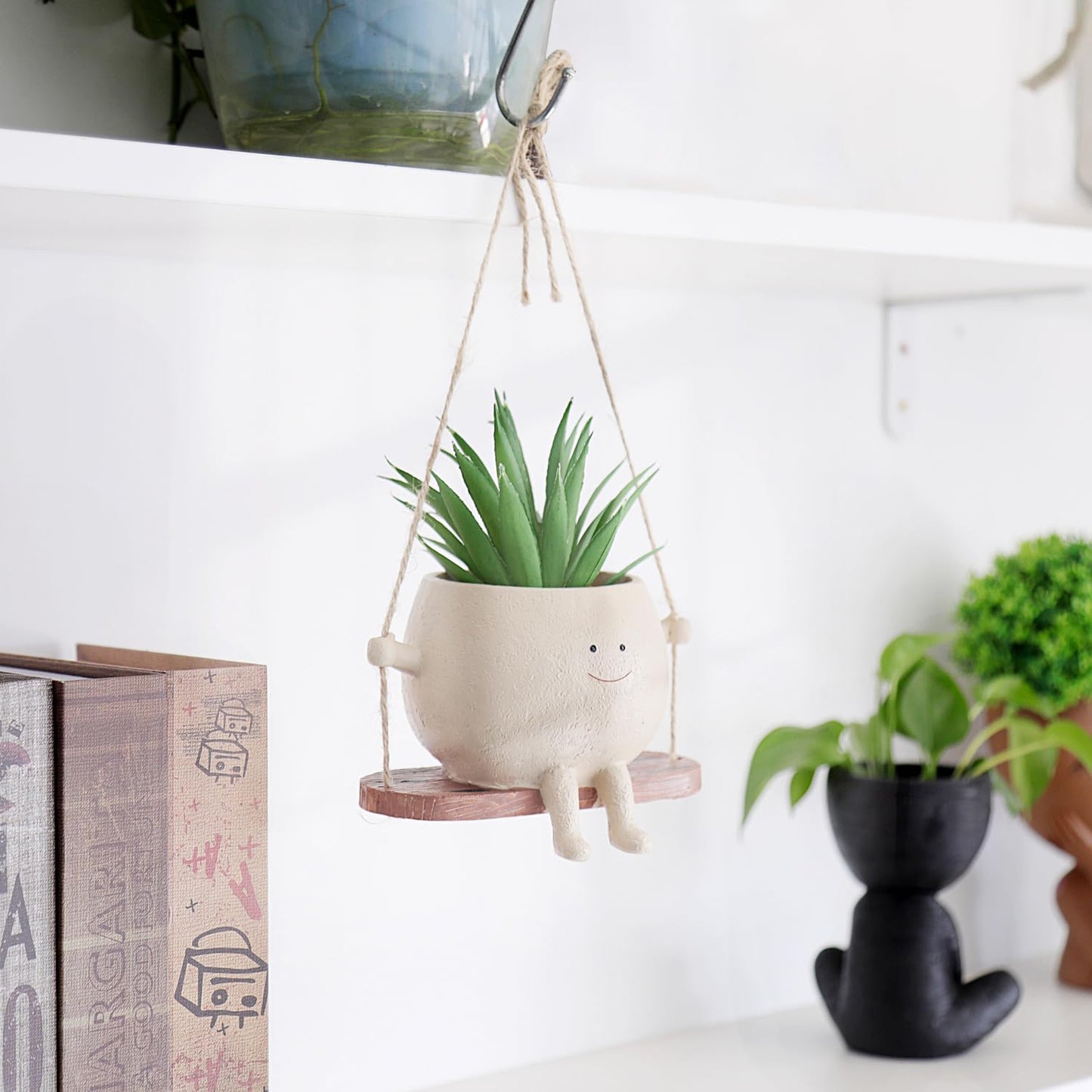 HUNTHAWK Swing Face Planter Pot Hanging Resin Flower Head Planters for Indoor and Outdoor Plants, Succulent Pots for String of Pearls Plant - Ideal Gifts for Mother's Day and Christmas (Medium)