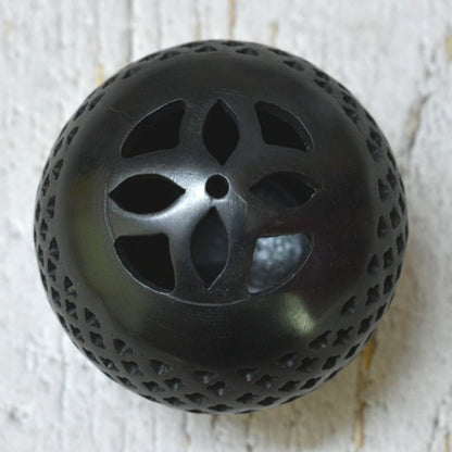 Tealight Candle Holder Soapstone/Gift for Loved Ones/Home/Office Decor (Black Round)- 4 inch