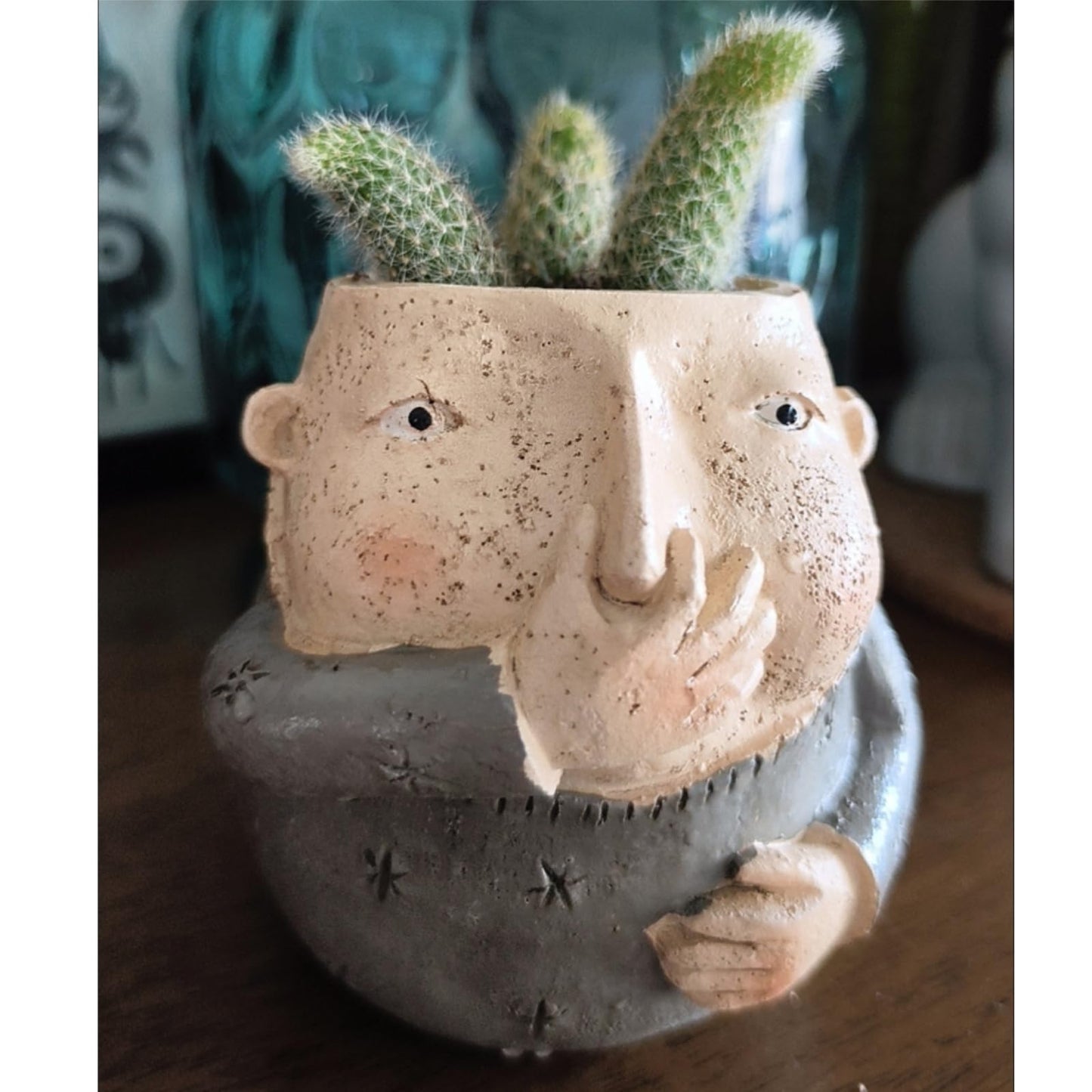 MOSYFEIBI Boy and Girl Planter Pot Set of 2, Whimsical Kids Planters for Indoor Outdoor Plants, Resin Succulent Pot with Drainage, Weather-Resistant Farmhouse Garden Decor (Boy and Girl)