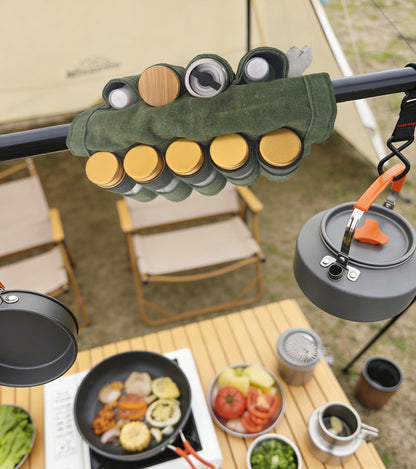 WINRIOO Camping Travel Spice Kit，Portable Mini Camping Spice Containers with 6 Jars，1 Salt/Pepper Grinders，2 Oil Spray，Foldable Canvas Seasoning Storage Bag for Outdoor Picnic BBQ