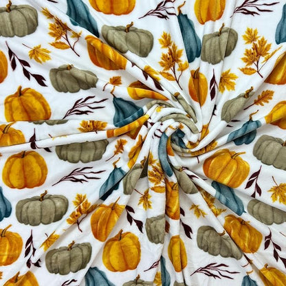 Serafina Home Autumn Fall Fleece Throw Blanket: Thanksgiving Soft Velvety Blanket for Couch Bed Sofa, 70" x 50" (Pastel Pumpkins)