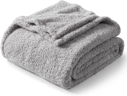 Exclusivo Mezcla Fleece Twin Size Bed Blanket, Ultra Soft, Lightweight and Fuzzy Light Grey Blanket for Women, Home Decor, 60x80 Inches