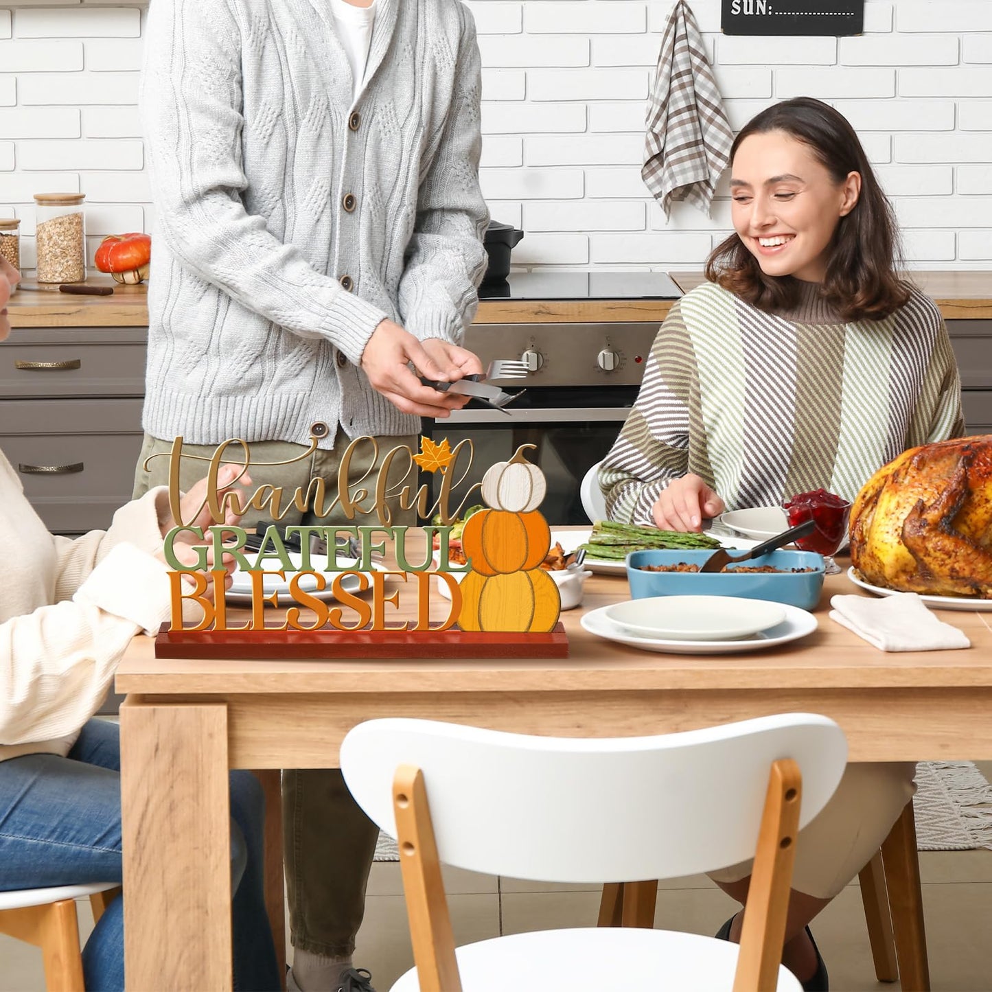 Cinnvoice 11.81 Inch Thanksgiving Table Sign Fall Decorations for Home Thanksgiving Metal Letter Centerpiece Decorations with Wooden Base Pumpkin Grateful Thankful Blessed Sign for Shelf Mantel