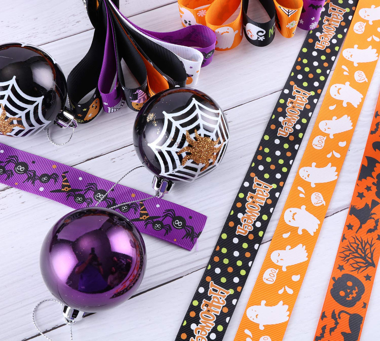 30yards Halloween Grosgrain Ribbon Wired Fabric Ribbon Bats Spiders Web Printed 1 Inch Grosgrain Ribbons Crafts Gift Wrapping Holiday Ribbons for DIY Bows Wreath Crafts