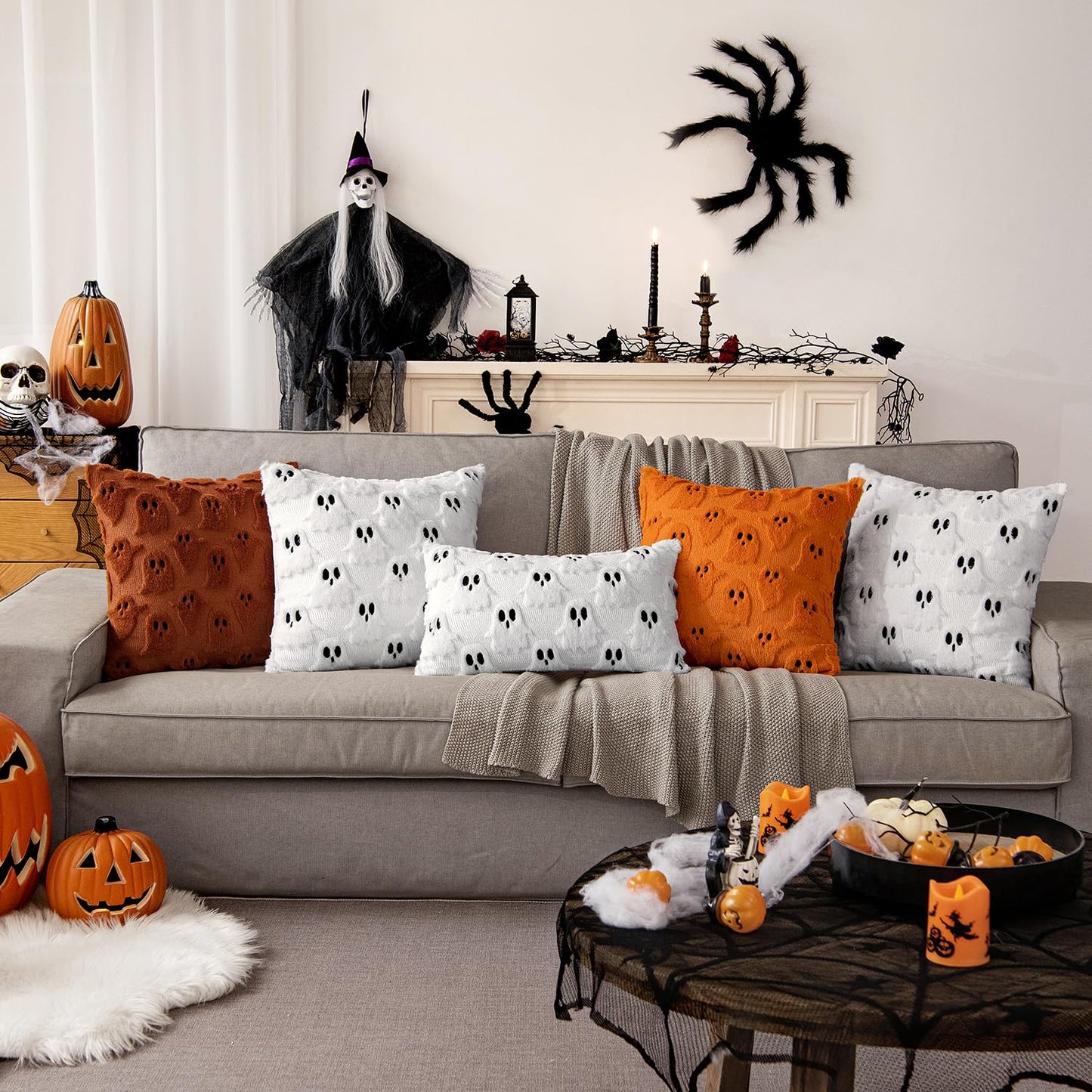 MIULEE Halloween Pillow Covers Set of 2 White Ghost Decorative Soft Throw Pillows Plush Faux Fur Wool Couch Cushion Case for Fall Decor Chair Sofa Bedroom Living Room 18x18 inch