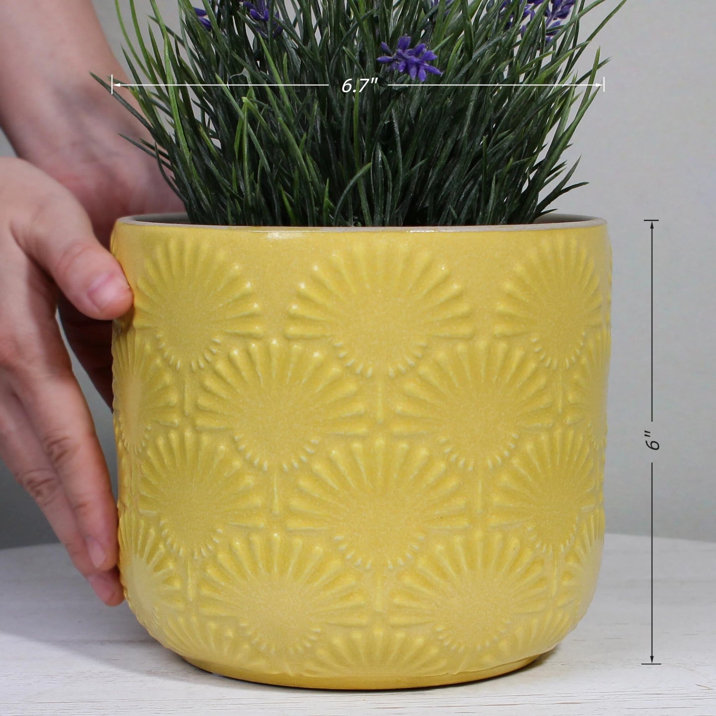 Xiaan Jiaju Boho Embossed Ceramic Planter, 6.7 Inch Contemporary Flower Pot for Indoor Plants, Bohemian Chic Decorative Glazed Plant Pot with Fan Texture, Butter Yellow