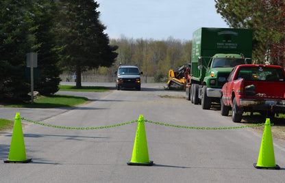 Mr. Chain Plastic Barrier Chain, Safety Green, 1.5-Inch Link Diameter, 25-Foot Length (30014-25)