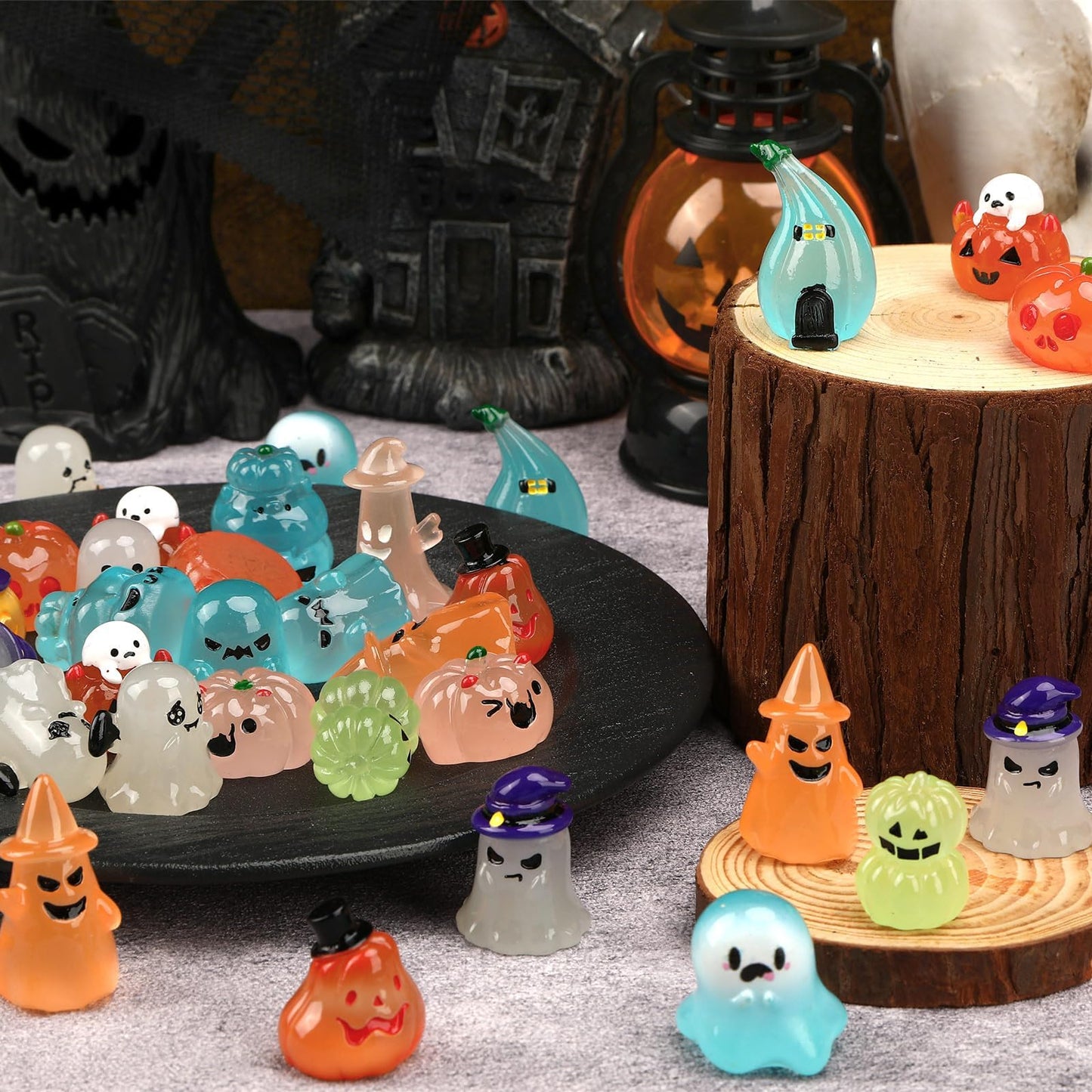 Jansun 45pcs Halloween Luminous Mini Resin Figurines, Glow in The Dark Pumpkin Ghosts Decorations for DIY Crafts Halloween Party Gifts Garden Dollhouse Decor Table Decoration(15 Style)