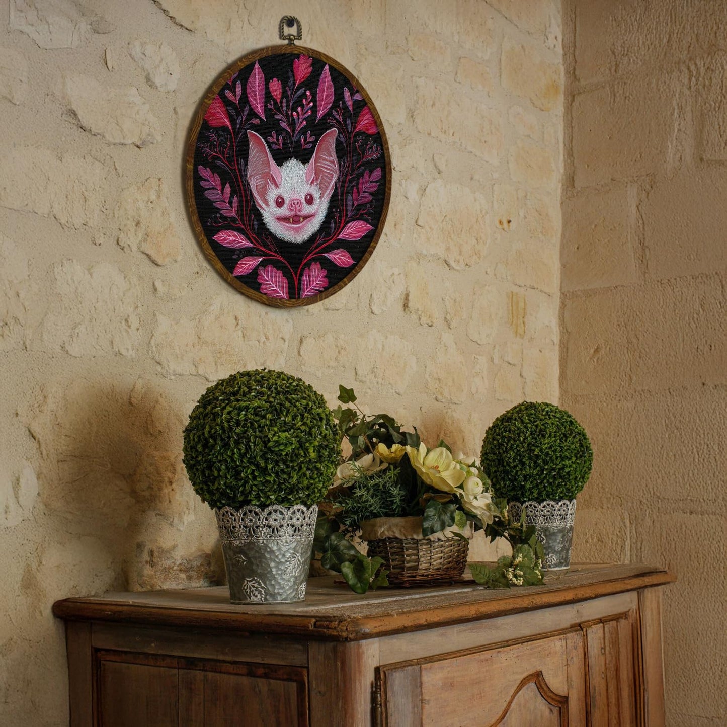 KLYTINK Pink Bat Round Wall Art Decor,10x10 Inch Gothic Whimsical Canvas Print with Round Frame, Cute Bat Artwork Wall Hanging Decor for Bedroom, Living Room, or Halloween Home(Pink Bat)