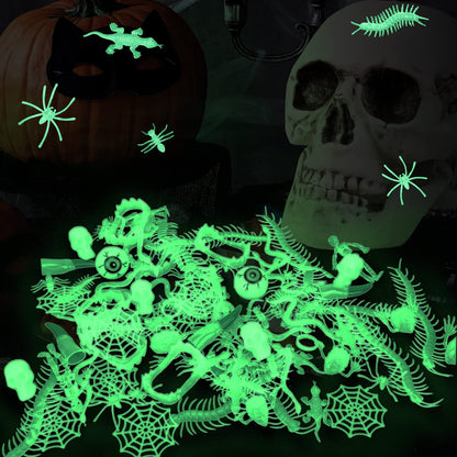 TOY Life 140PCS Halloween Party Favors Halloween Toys for Kids Halloween Goodie Bag Stuffers Fillers Halloween Treat Non Candy Glow in the Dark Bugs Skeleton Spiders Toys Halloween Prize for Classroom