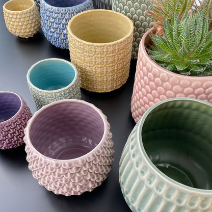 Nordring Stoneware Flower Pot – 6’’ White Planter with Polka Dots – Modern Ceramic Pot with Crackle Glaze – No Drainage Holes – Holds 5’’ Indoor Plant
