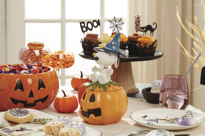 Lenox Candy Dish, The Great Pumpkin Covered Candy Dish, Snoopy on Removable Lid, Porcelain, Halloween Decorations, Halloween Table Decorations, PEANUTS Design, Fall Pumpkin Decor (1 Piece, 10-inch)