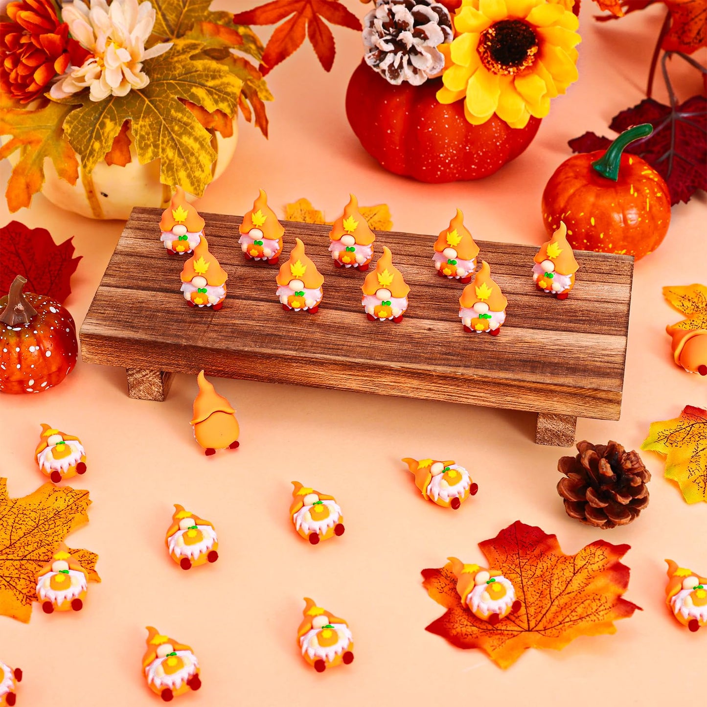 Whaline 50 Pcs Thanksgiving Mini Gnomes Figurines Fall Miniature Gnome Ornaments Pumpkin Maple Leaves Gnome Tiny Statue Figurine for Harvest Party Gifts Home Table Centerpieces Garden Landscape Decor