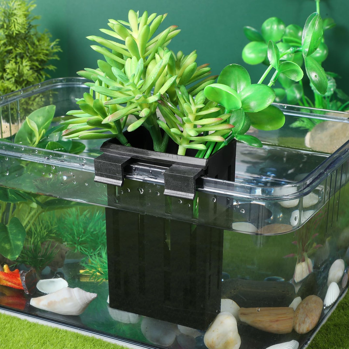 GANAZONO 10Pcs Aquarium Plant Holders Wall Hanging Fish Tank Planter Cups with Drainage Holes for Aquatic Plants 4.92X3.14X2.16In Space-Saving Aquatic Plant Basket for Fish Tank Decoration