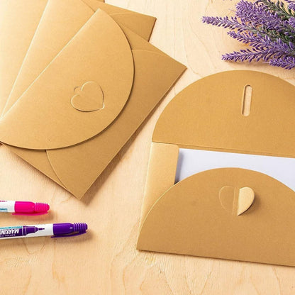 Juvale Fancy Gold Envelopes with Photo Paper & Heart Clasp - 6.8 x 4.3 In, 24-Pack - Gift Envelopes for Presents & White Postcards Included