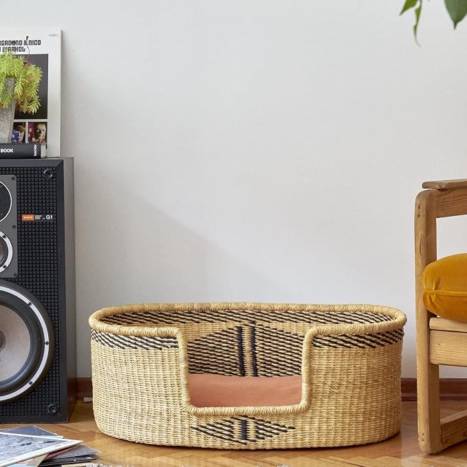 Woven Dog Bed Basket–Gifts for Dogs–Small to XXL Dog Bed–Large Bed for Large Dogs–Elegance and Decorative Bed for Your Dog–Comfortable Dog Bed–Small Dog Bed (Bobo, XXL)