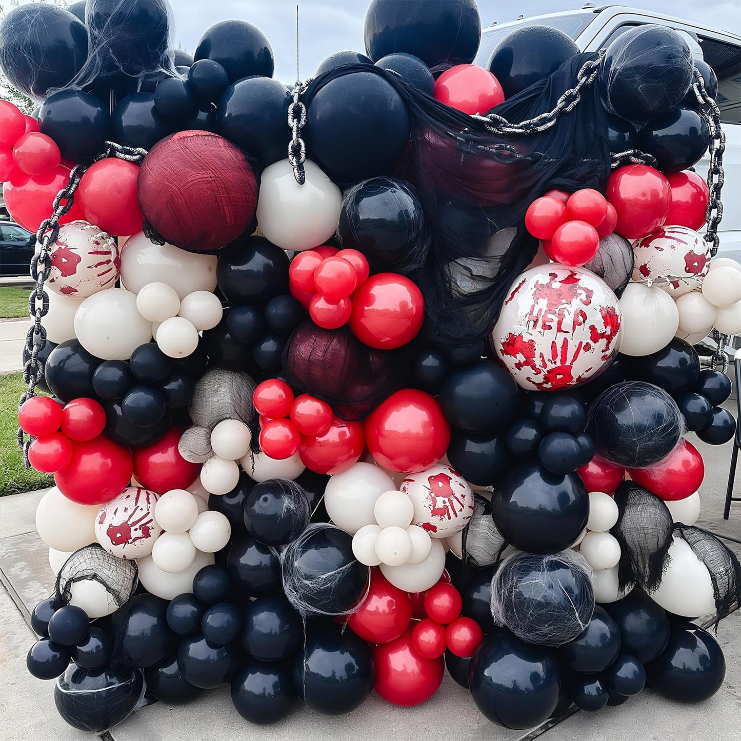 Froova Halloween Balloon Arch Kit Bloody Balloons Garland Black and Red Balloon with Horror Marble Latex Balloons for Scary Creepy Killer Night Ghost Spooky Vampire Birthday Baby Shower Party Decor