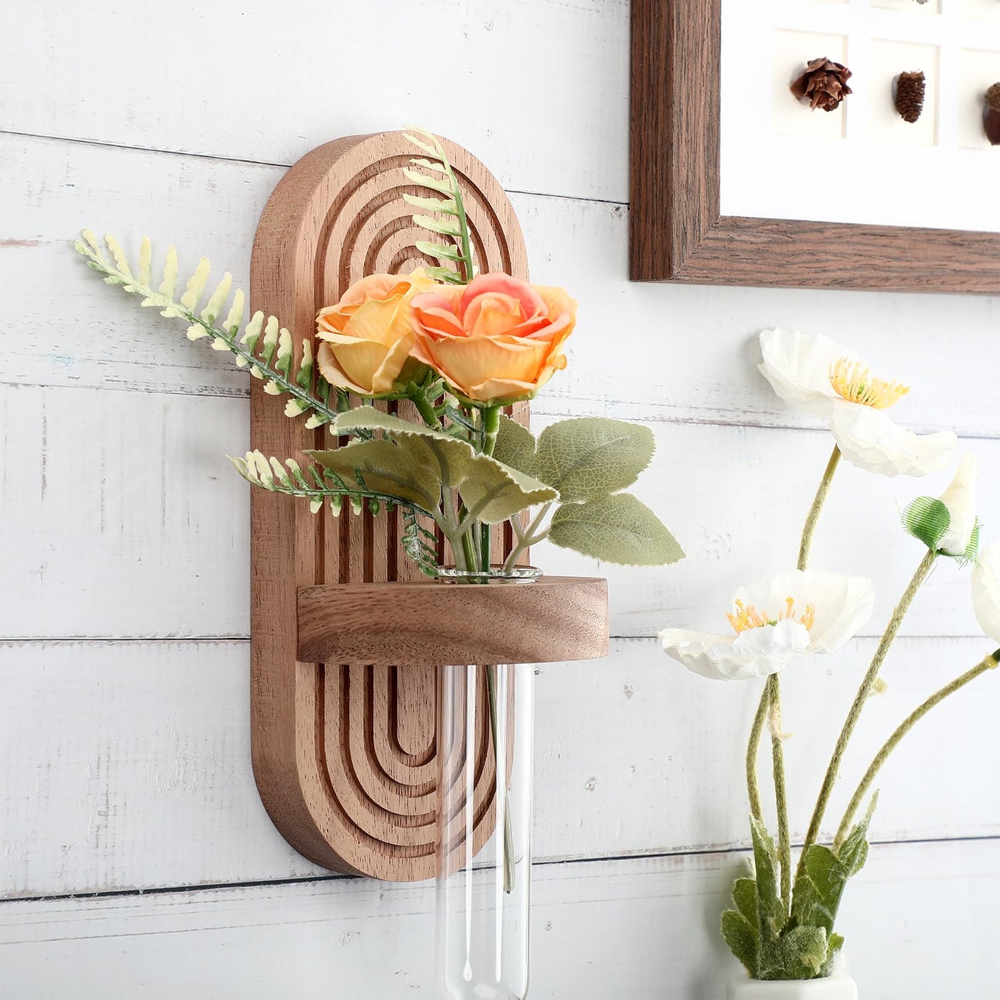 Beeveer 4 Sets Hanging Plant Propagation Stations Walnut Wood Wall Mounted Test Tube Vase Rustic Decorative Glass Planter Holder Gift for Women Plant Lover Hydroponic Flowers Home and Office Decor