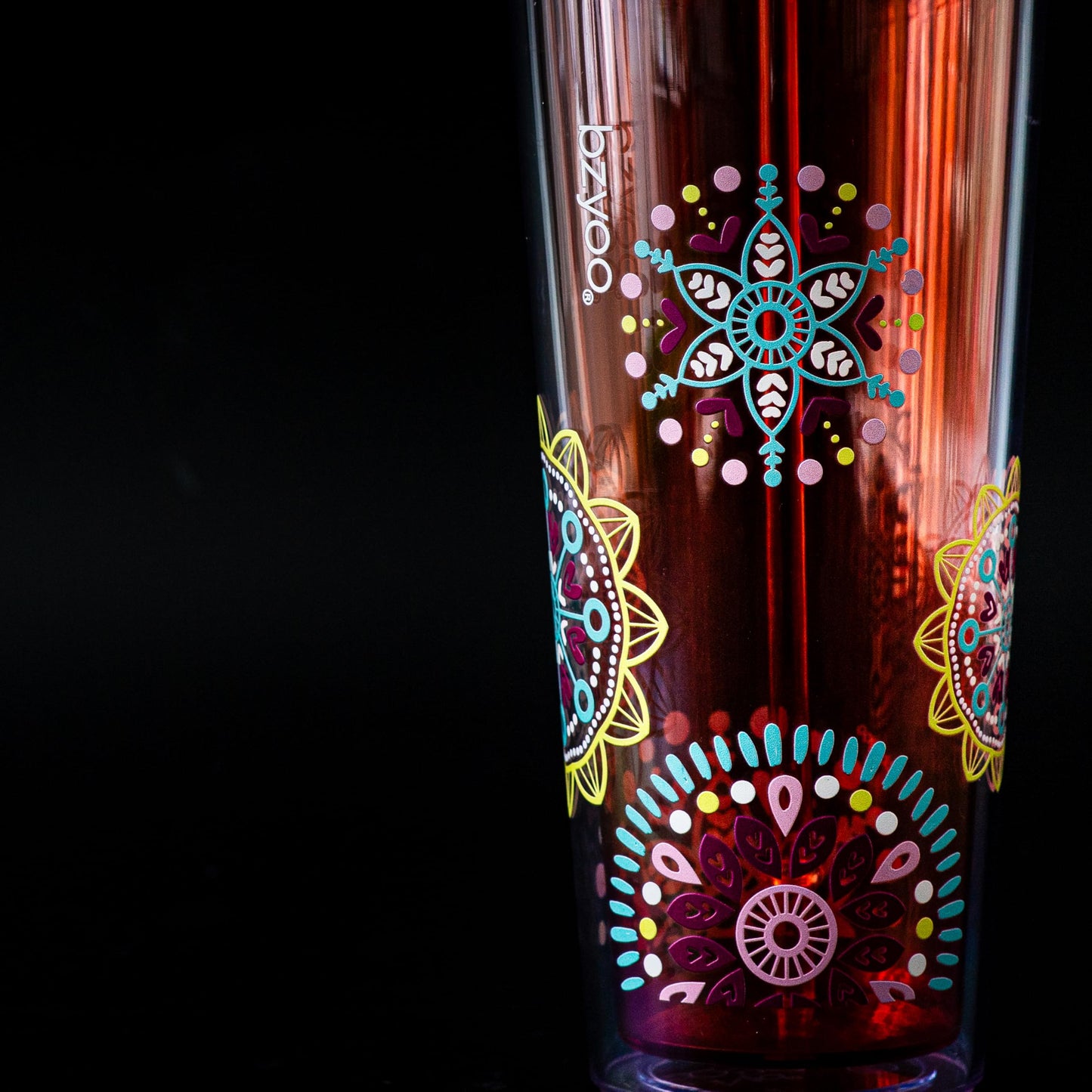 bzyoo SIP 24oz (710ml) Double Wall Plastic Tumbler with Lid and Straw Cold Drink Travel Mug Reusable Party Cup Perfect for Ice Coffee, Tea Office Poolside Parties Gifts Color: Medallion Orange
