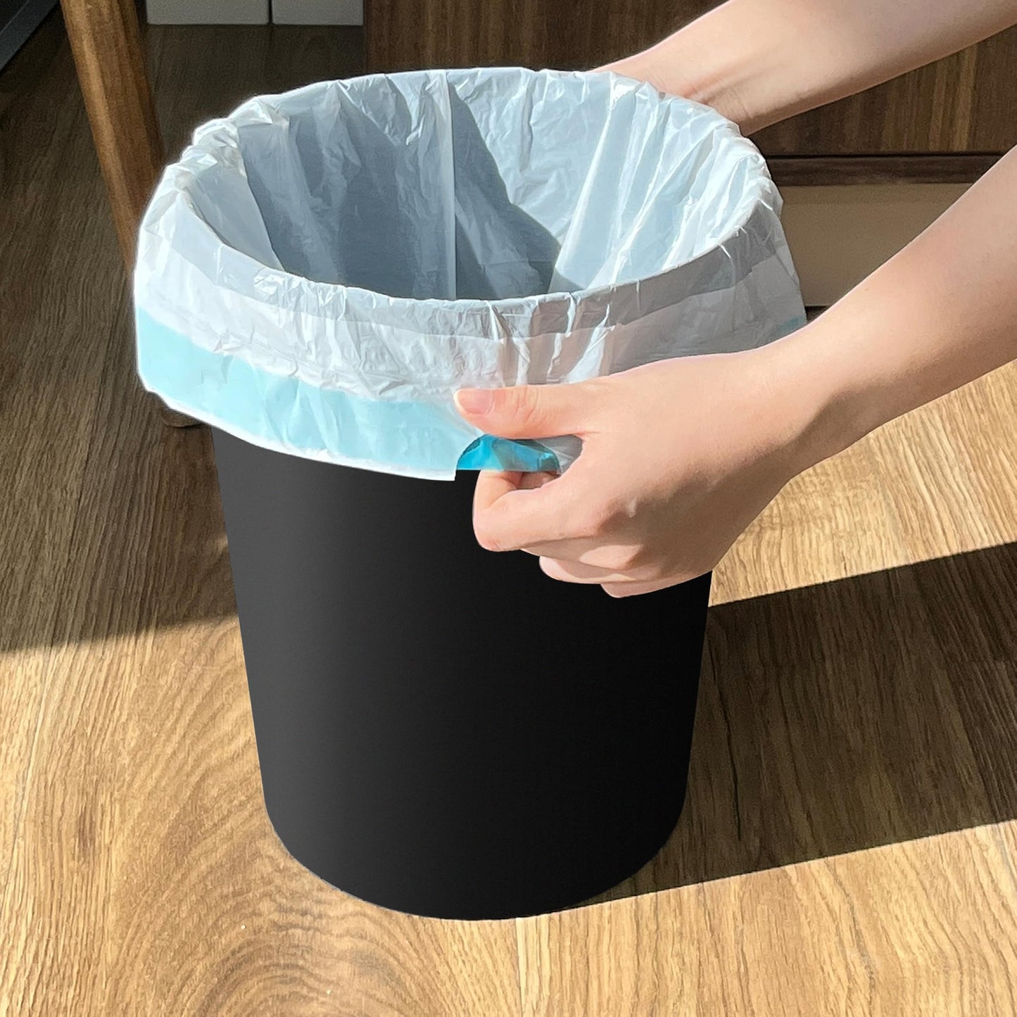 Soddeph 2.5 Gallon Trash Can,Plastic Garbage Recycling Bin,Waste Trash Bin,Round Container Bin Wastebasket forOffice,Home,Bathroom,Kitchen (Black, 1 Pack)