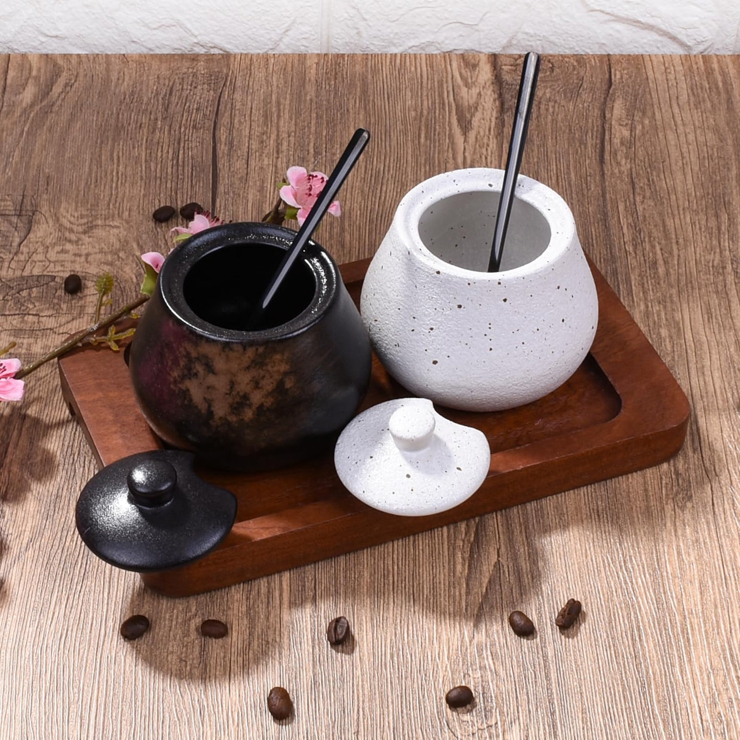 BOSILI Ceramic Sugar Jar Set of 2, Condiment Canisters with Lids and Spoons, Black and White Storage Containers for Sugar, Salt, Spices and Jam