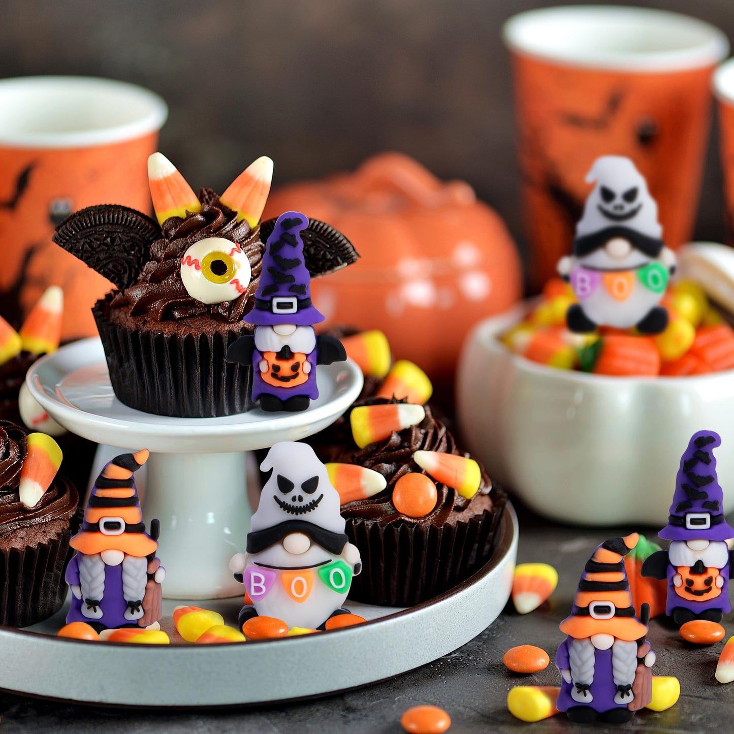 Watayo 60 Pcs Halloween Mini Gnome Figurines, Halloween Decoration Miniature Gnomes Ornaments, Pumpkin Ghost Gnomes Tiny Figurines Ornaments for Party Gifts Home Table Garden Landscape Decor