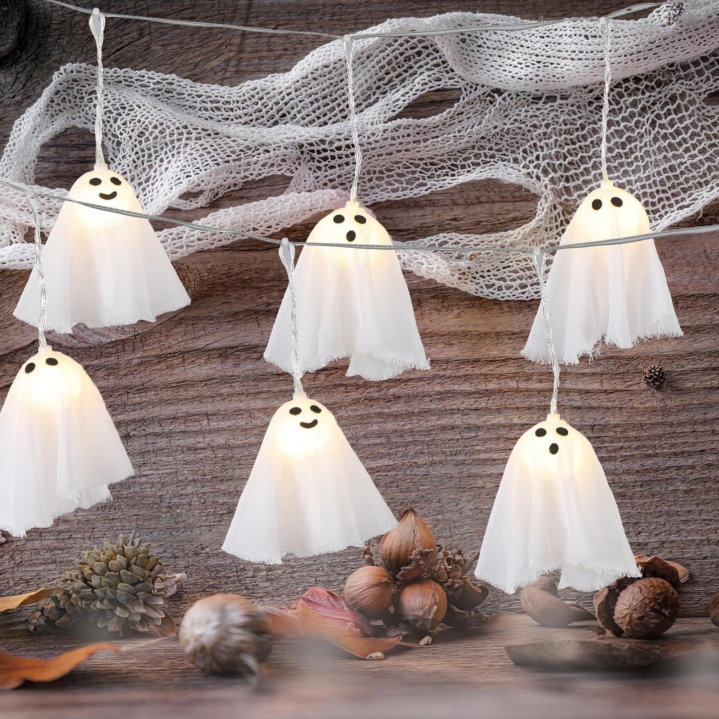 Retisee Halloween Ghost Decor 6.5ft Light up Ghost Garland 12pcs LED Spooky Ghosts String Lights Banner for Home Indoor Outdoor Fireplace Mantle Window Halloween Party Decorations