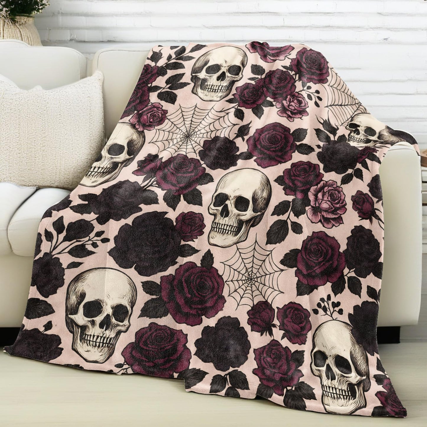 vnlvnl Skull Blanket Lightweight Flannel Blankets Gifts for Adults Gothic Floral with Dark Romantic Rose and Spide Printed Throw for Couch Chair Office Bedroom Halloween Decor, 60x50inch