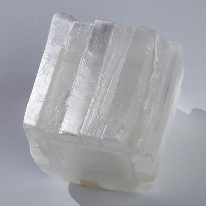 Natural Selenite Candle Holder for Tea Lights Irregularly Arranged Selenite Wand Candlesticks - Elegant Home Decor (Square Candle Holder)