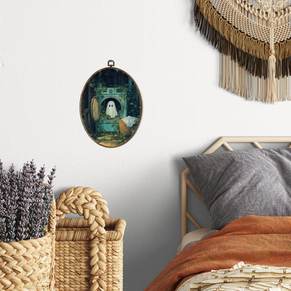 OINDADE Halloween Ghost Oval Wall Art Decor, Laundry Room Cute Ghost Wall Art Hanging Decor, Halloween Fall Season Funny Spooky Washing Machine Framed Canvas Artwork for Laundry Room Home, 8.8x11.5in
