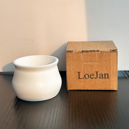 LoeJan Small Plant Pots, Plastic Flower pots, Planters with Drainage Holes and Saucers for Flowers Plants, White