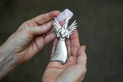Memorial/Remembrance Angel Ornament with Celebration of Life Poem-Sympathy Gift for Loss of Loved One/Memorial Ornament in Memory of Lost Loved Ones/Bereavement Gift for Loss of Mom/Dad/Sibling/Friend