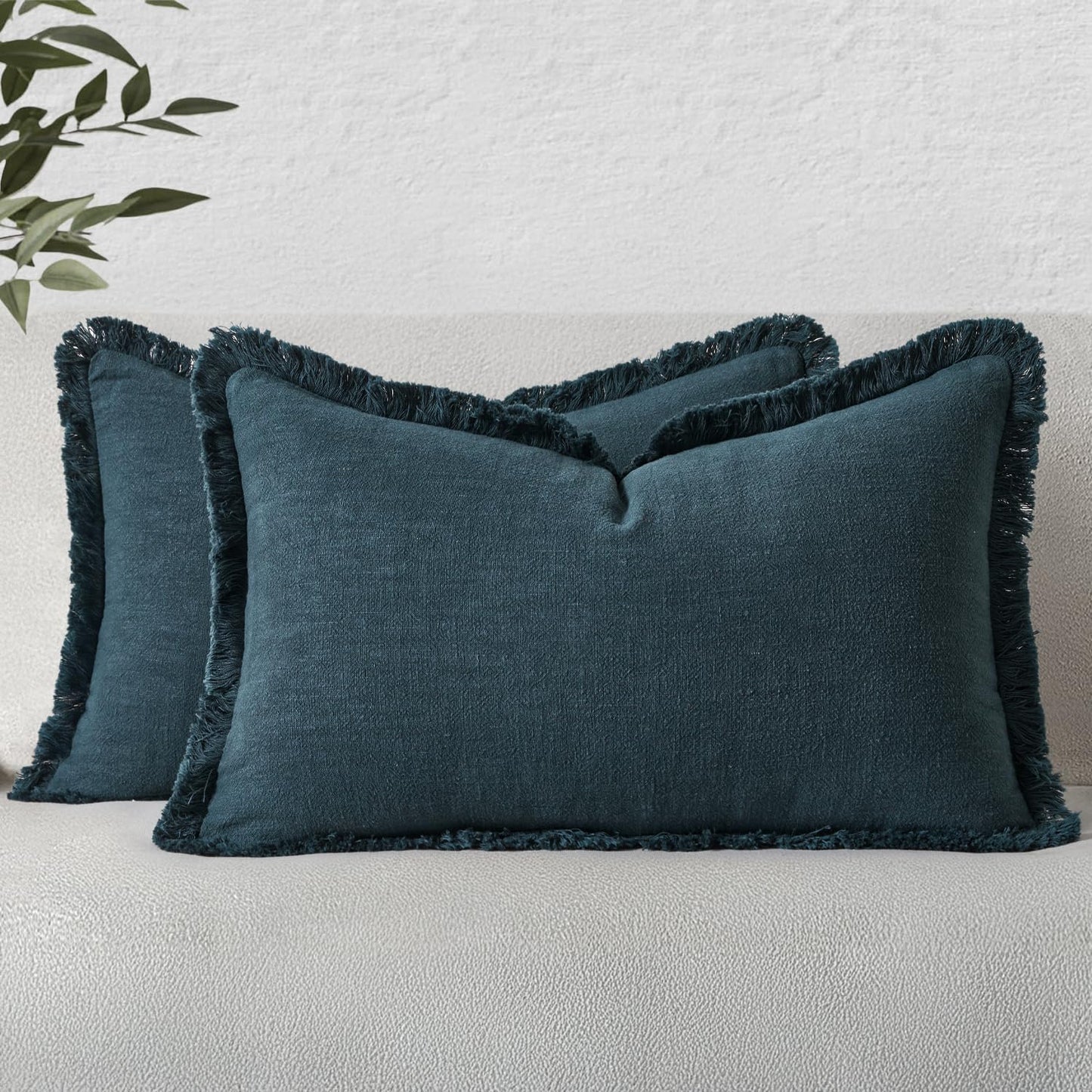 MIULEE Christmas Decorative Throw Pillow Covers Neutral Linen Fringe Fall Throw Pillows Set of 2 Natural Beige Boho Farmhouse Cushion Covers with Tassels for Couch Sofa Bed Home Decor 20x20 Inch