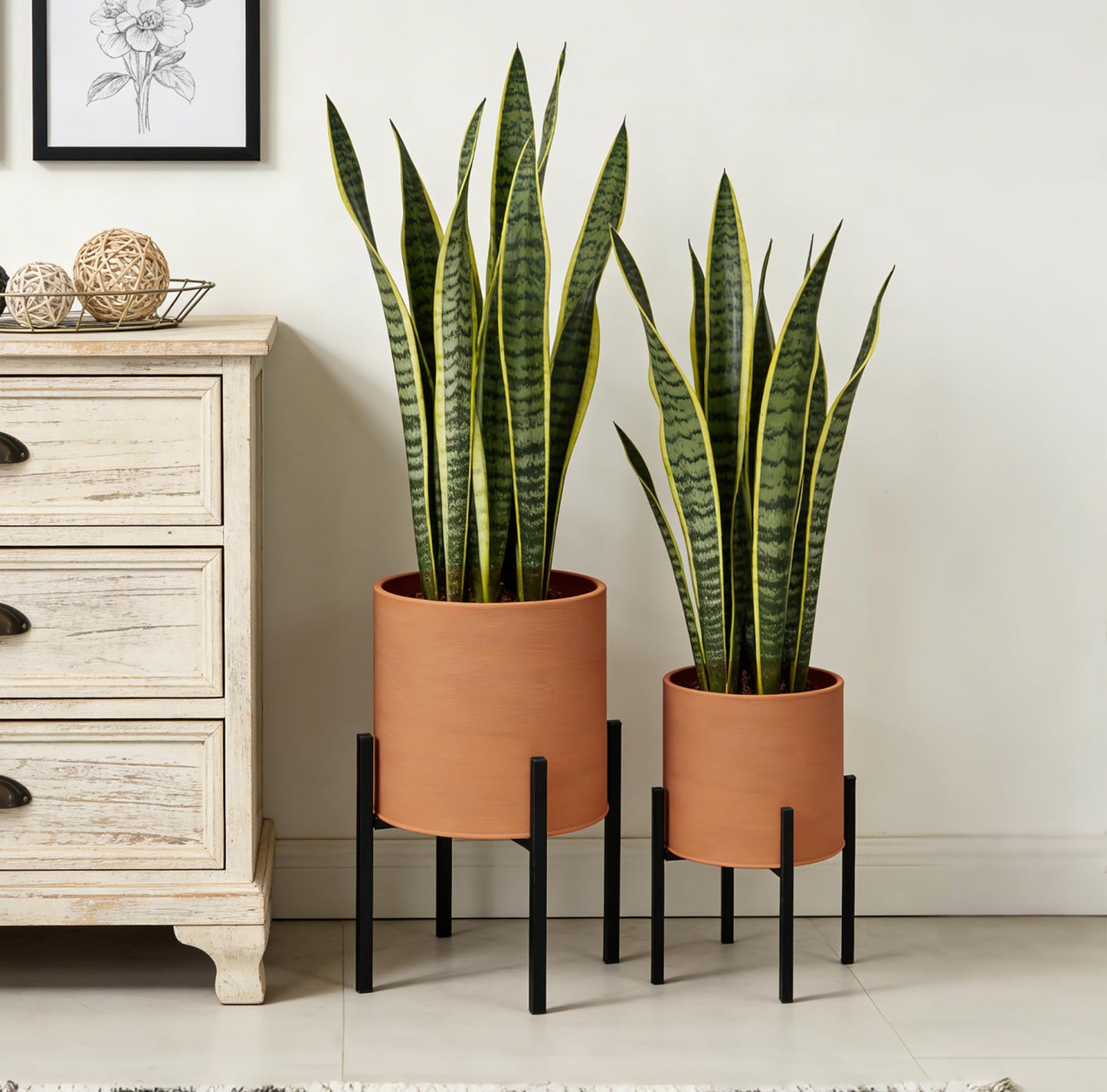 ARNIS Modern Plant Pots, Set of 2 Large Planters with Stand, Decorative Planters, Metal Pots with Drainage Holes for Living Room, Office, Garden or Balcony, 8.25 &10.5 Inch, Terracotta