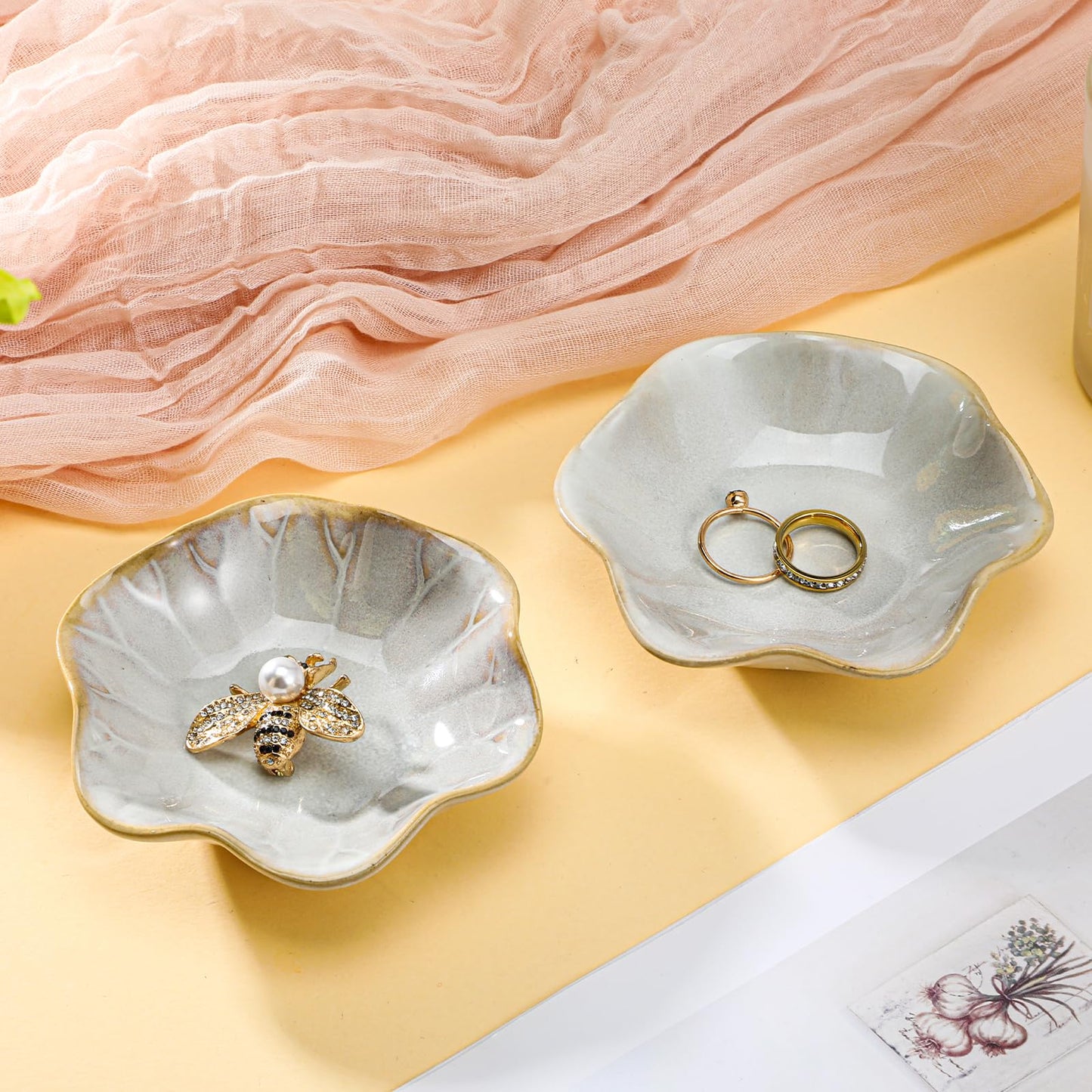 wutfuooo 8 Pcs Lotus Leaf Ceramic Ring Dish Jewelry Dish Holder Small Trinket Tray Plate for Earrings Necklaces Bracelet Key
