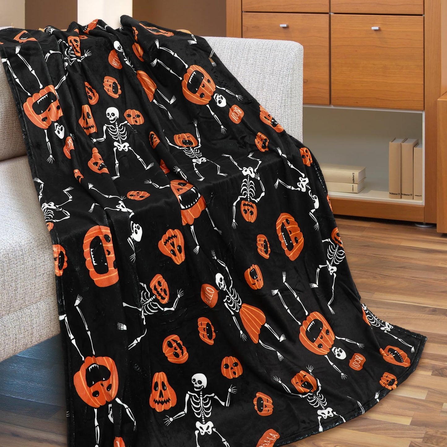 Whaline Halloween Fuzzy Flannel Blanket 50 x 60 Inch Evil Pumpkin Face Skeleton Decorative Throw Blanket for Holiday Home Chair Soft Couch Bed