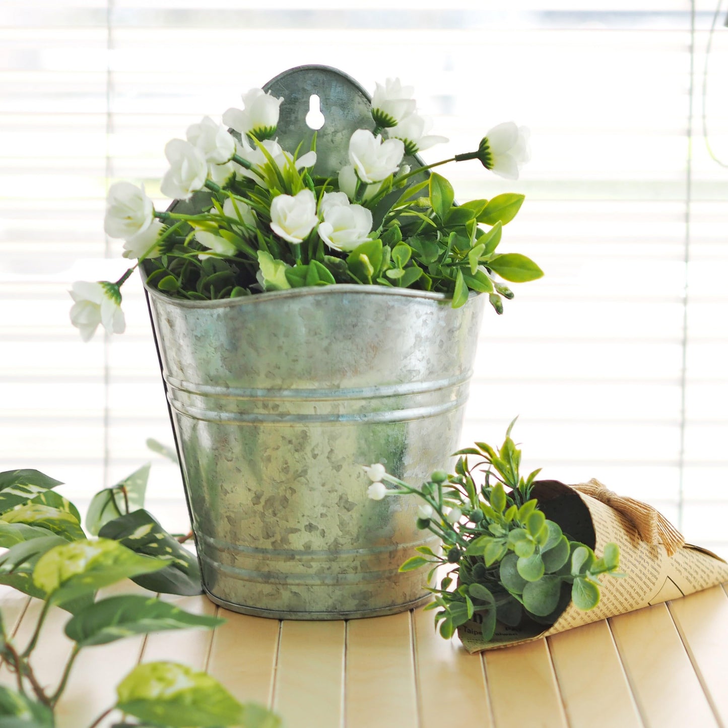 Hosley Set of 2 Galvanized Wall Planters, 10 Inch Hanging Metal Buckets for Indoor Outdoor Garden, Farmhouse Wall Decor, Rustic Patio & Balcony Planter Pots