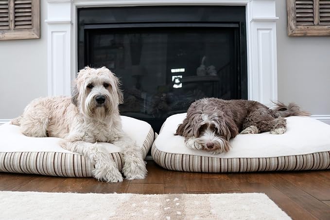 Essentia Kingston Luxury Organic Pet Bed - Medium