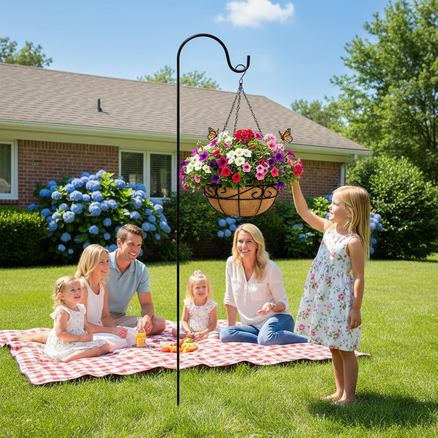 EIMQUVW Outdoor Metal Hanging Planters Basket (4pack, 12 inch) Hanging Baskets for Plants Chain Round Wire Plant Holder with Coco Fiber Liners for Garden, Patio, Deck, Porch(Flower Border)