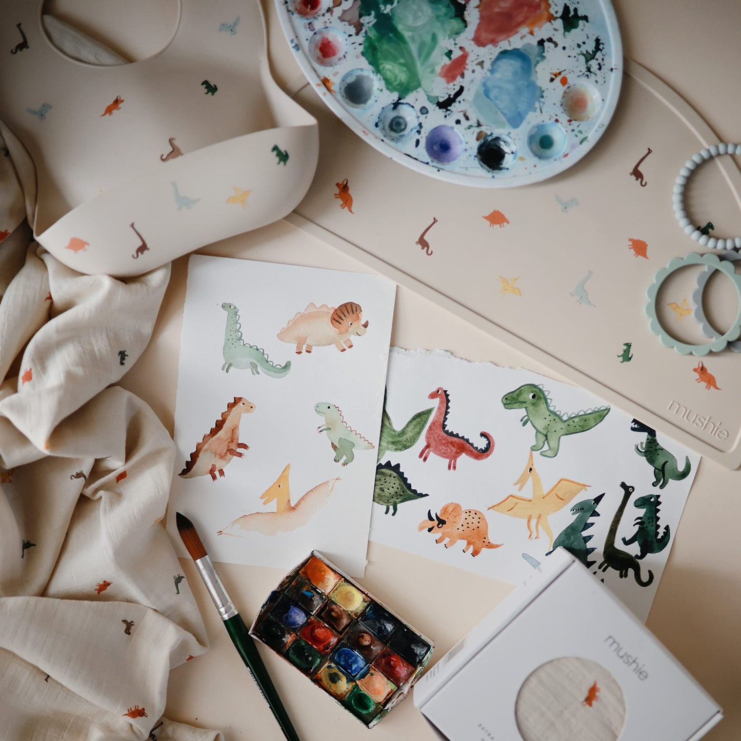 mushie Silicone Mat, Dinosaurs, 2370250