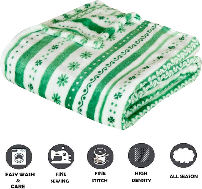 Elegant Comfort Luxury Velvet Super Soft Lucky Green Clover Shamrock Irish Print Fleece Blanket-St Patricks Day Theme Décor Fuzzy Warm and Cozy Throws for Couch and Gift, 50 x 60 inch, Floral Clover