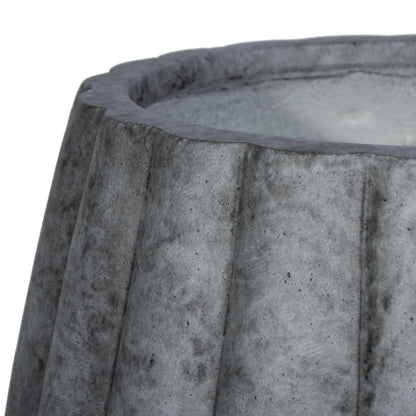 Safavieh Outdoor Collection Kaston Grey Concrete Planter (Fully Assembled)