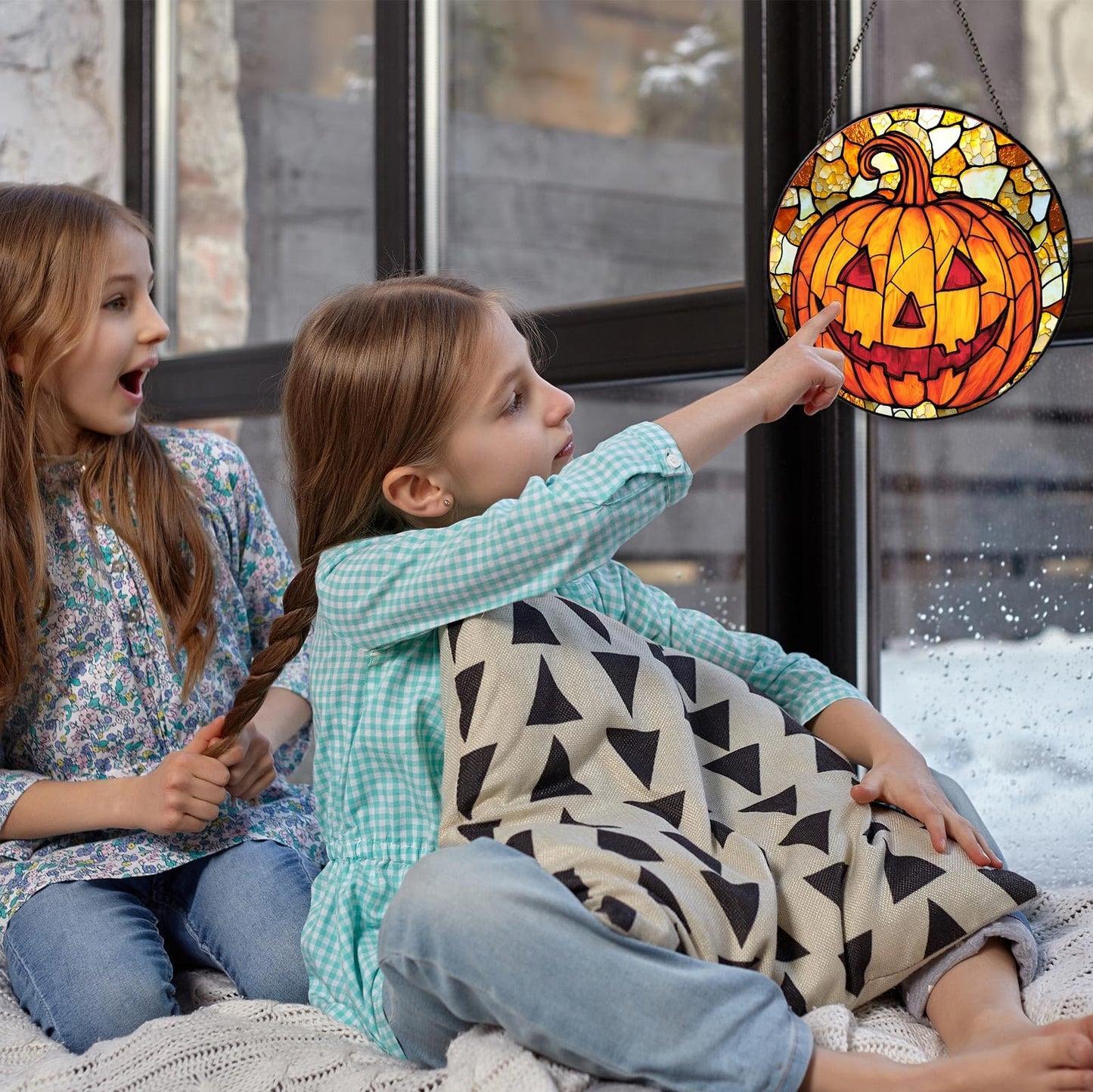 RVEAFA Pumpkin Stained Glass Window Hanging Horror Sun Catcher Decor Halloween Suncatchers for Garden Home Windows Hanging Decoration, 7.87inch